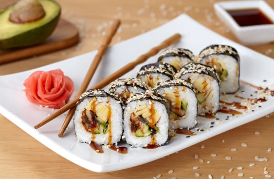 Gimbap, Cuisine Coréenne, Rouleaux de Seaweed et Riz, Recette Gimbap, Pique-nique Coréen, Gimbap Classique, Rouleaux Coréens, Déjeuner Coréen, Recette Asiatique, Cuisine Asiatique